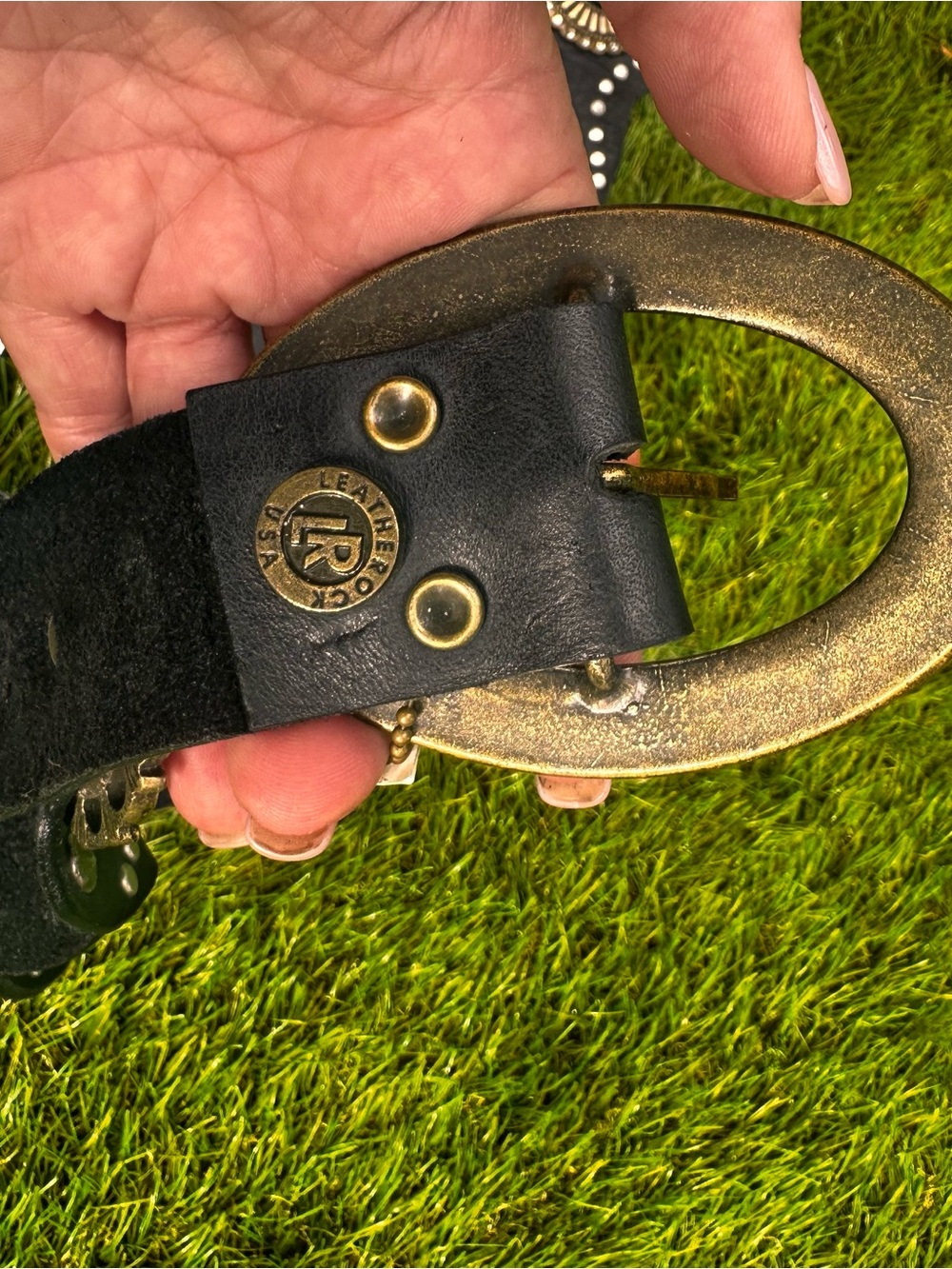 Black Leather Belt with Gold-Tone Oval Buckle and Decorative Accents - Picture 6 of 7